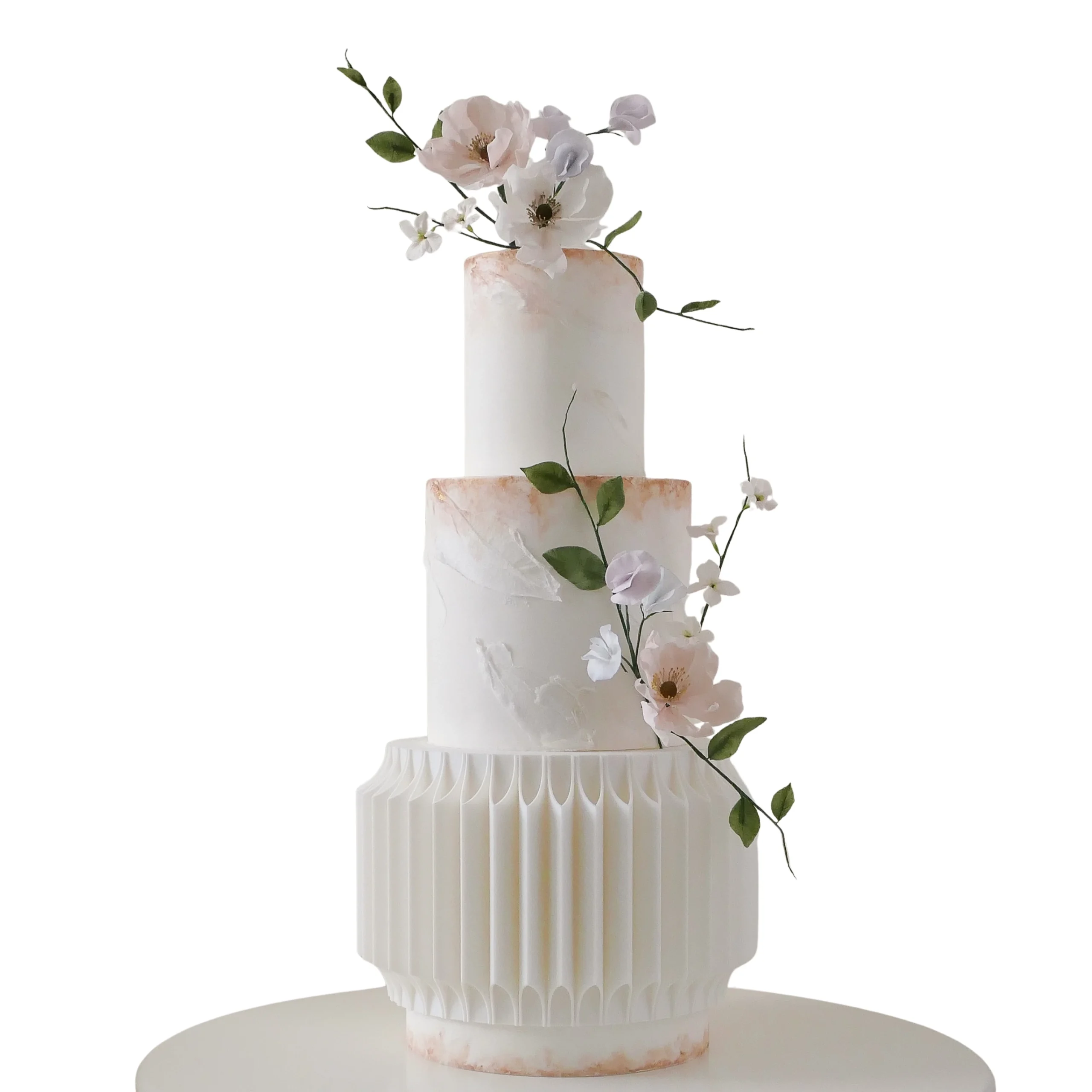 Smooth white fondant cake covered with Saracino sugar paste – pasta cover